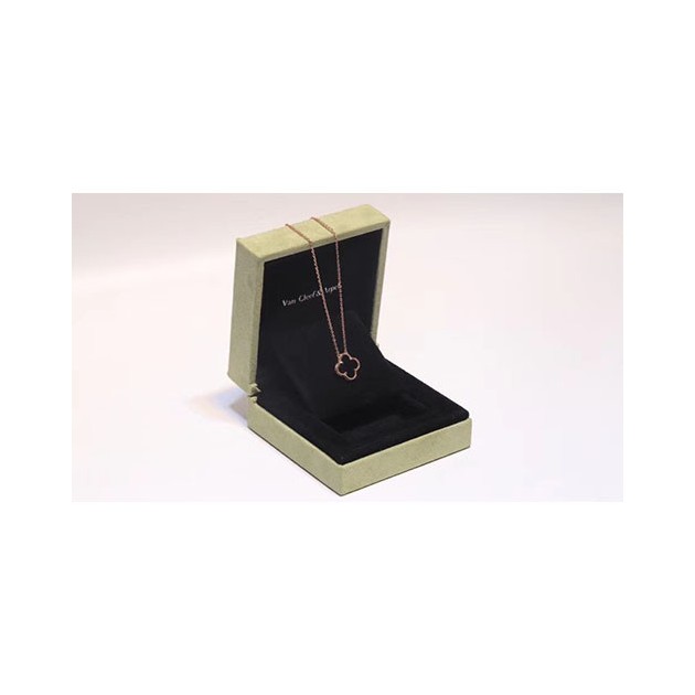 5위 VAN CLEEF & ARPELS 반클리프 아펠 알함브라 목걸이