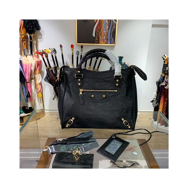 BALENCIAGA 발렌시아가 자이언트 벨로백 B216A 신상