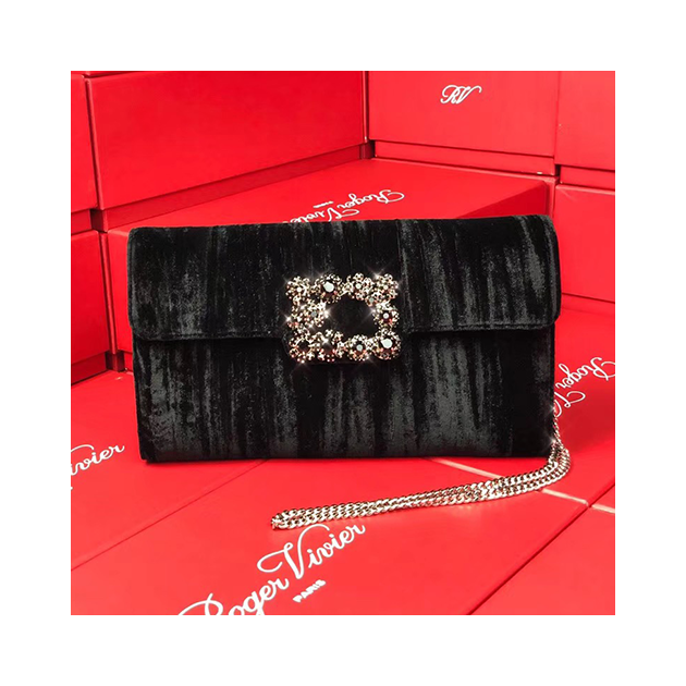 ROGER VIVIER 로저비비에 벨벳 체인클러치 24CM R30588