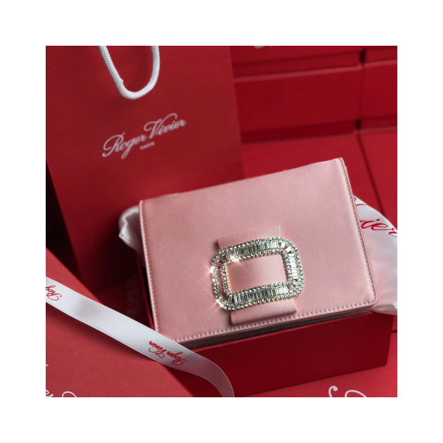 ROGER VIVIER 로저비비에 엠벨리쉬 미니 숄더 18CM R60029