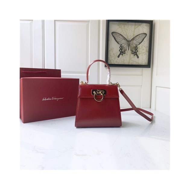 FERRAGAMO 페레가모 미니 토트&숄더백 DY-212267-3