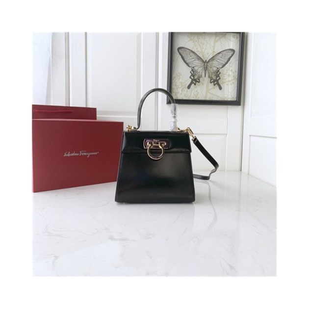 FERRAGAMO 페레가모 미니 토트&숄더백 DY-212267-4