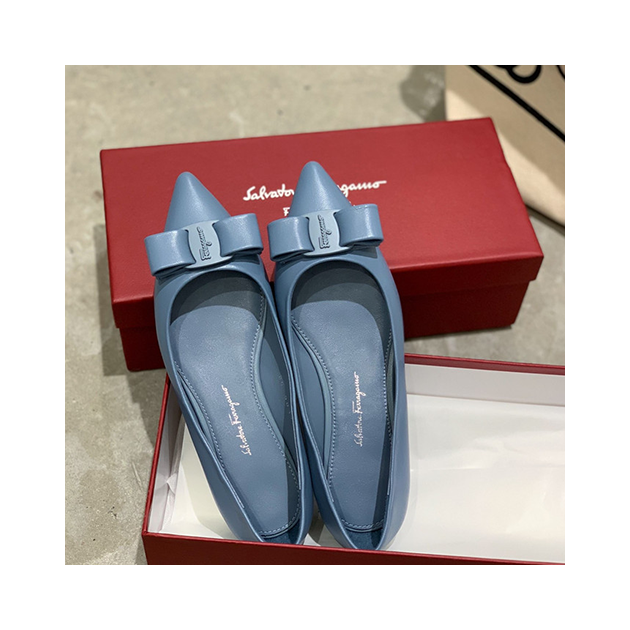 FERRAGAMO 페레가모 여성용 단화 굽높이2CM F60099-1 2020/신상