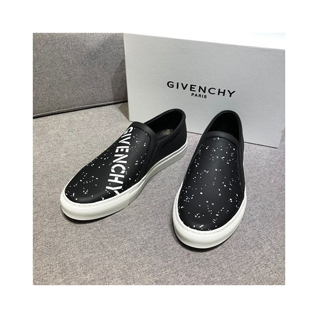 GIVENCHY 지방시 남성용 슬립온 봄신상