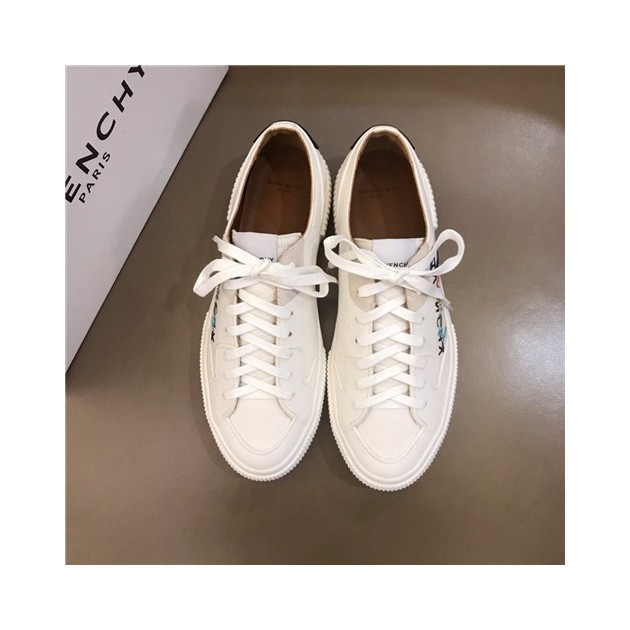 GIVENCHY 지방시 남성용 스니커즈 신상