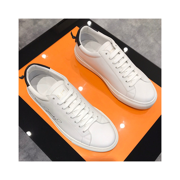 GIVENCHY 지방시 남성용 스니커즈 G10810-2