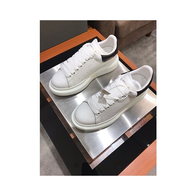 ALEXANDER MCQUEEN 알렉산더맥퀸 남여공용 스니커즈 신상 (290사이즈 주문제작)