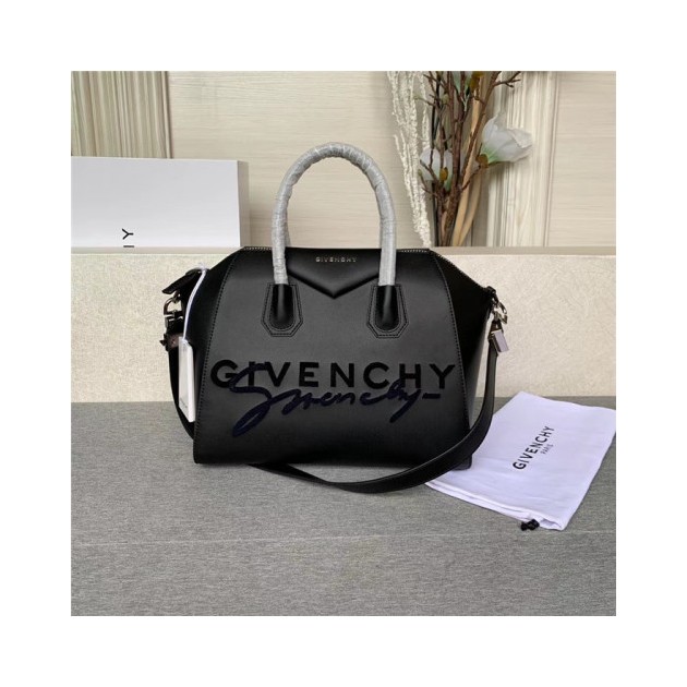 GIVENCHY 지방시 안티고나백 G100899 2020/신상