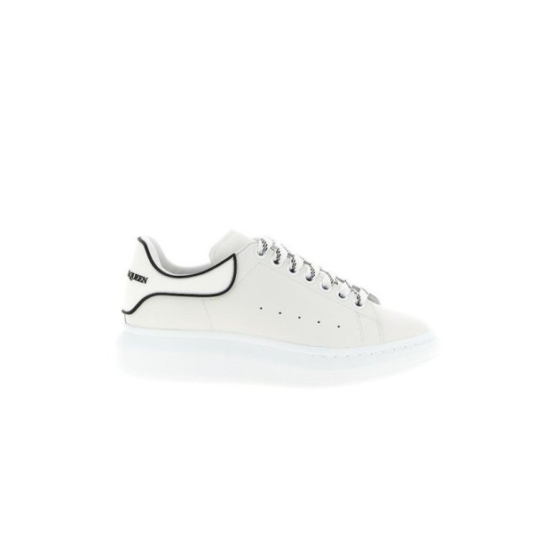 ALEXANDER MCQUEEN 알렉산더맥퀸 오버솔 블랙 라인탭 남여공용 스니커즈