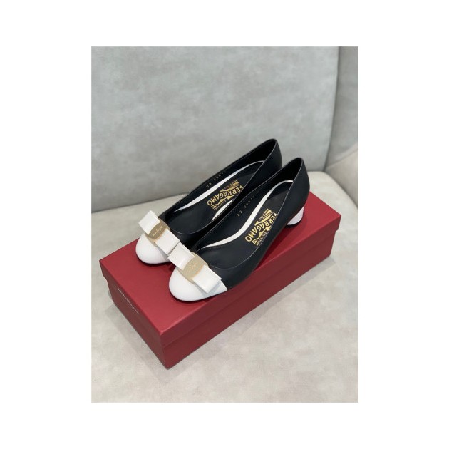 FERRAGAMO 페레가모 여성용 구두 (굽높이4CM) F74550 2021/신상