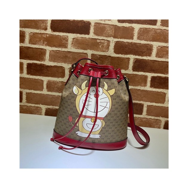GUCCI 구찌 도라에몽 스몰 버킷백 655597 2021/신상
