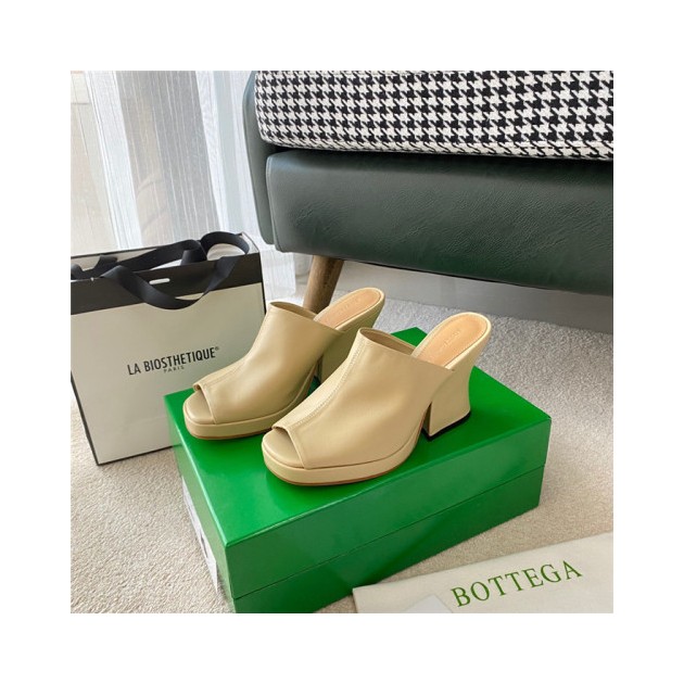 BOTTEGA VENETA 보테가베네타 여성용 샌들 (굽높이8CM) BV37070