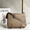 LOEWE 로에베 남성용 메신져백 L691010