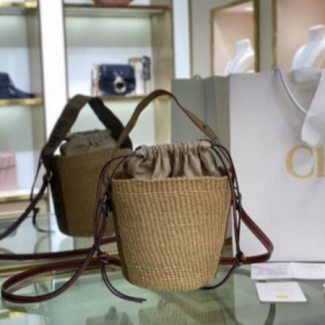 CHLOE 끌로에 스몰 우디 바스켓 C79988