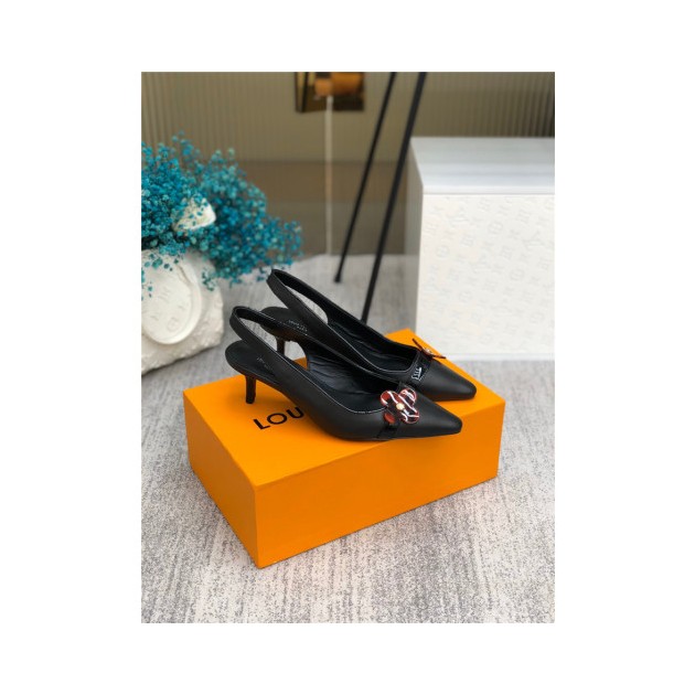 LOUIS VUITTON 루이비통 여성용 샌들 (굽높이5.5CM) L16011