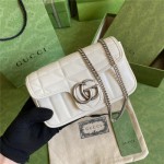 GUCCI 구찌 GG마몬트 마틀라세 수퍼미니 476433