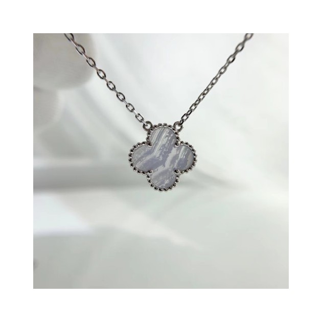 VAN CLEEF & ARPELS 반클리프 알함브라 팬던트 칼세도니