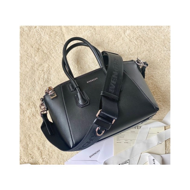 GIVENCHY 지방시 안티고나 스포츠백 G69088