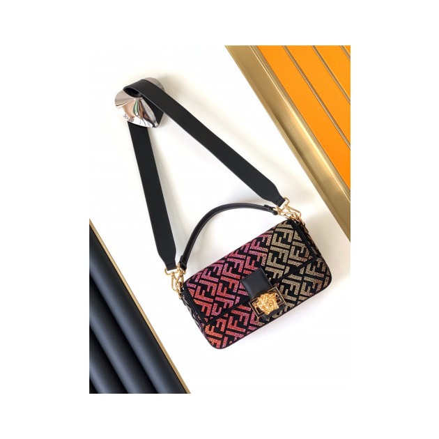 FENDI 펜디&베르사치 콜라보 바케트백 F8802