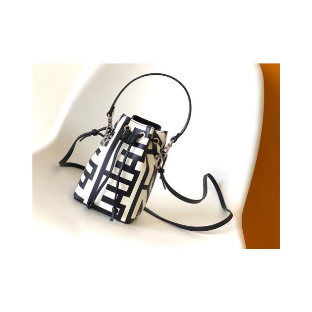 FENDI 펜디 몽트레저 미니 버킷백 F8010