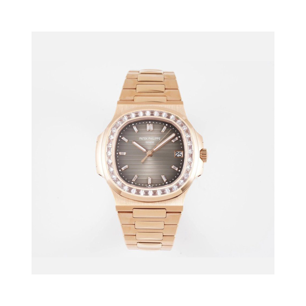 PATEK PHILIPPE 파텍필립 노틸러스 브라운 다이얼 5711 금통 바게트 다이아 베젤