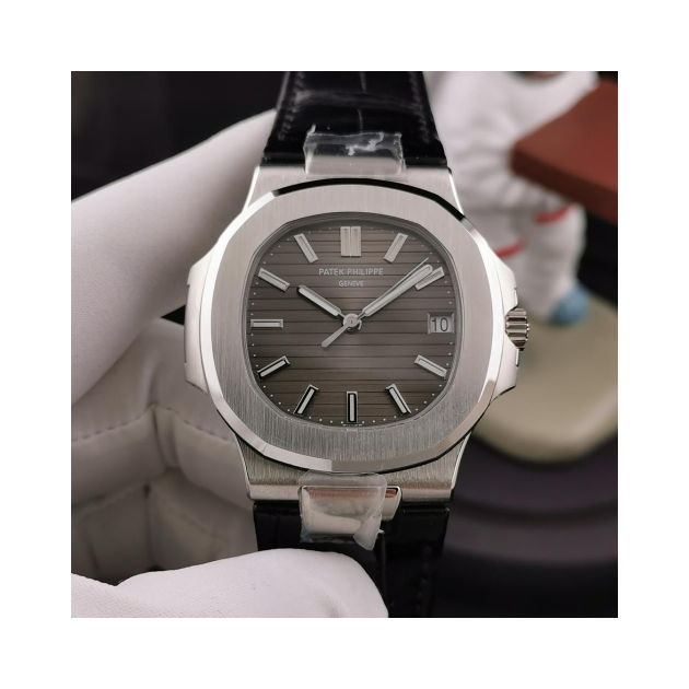 PATEK PHILIPPE 파텍필립 노틸러스 그레이 다이얼 가죽밴드 5711