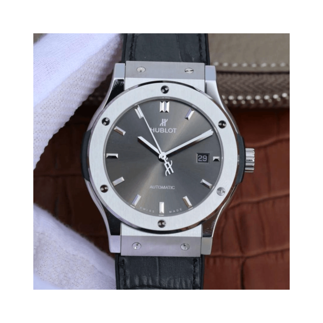 HUBLOT 위블로 클래식퓨전 티타늄 레이싱그레이다이얼 542.NX.7071.LR