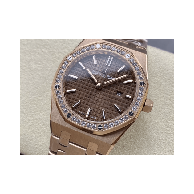 AUDEMARS PIGUET 오데마피게 로얄오크 브라운 다이얼 금통 다이아 베젤 33mm 여성용