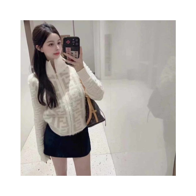 FENDI 펜디 밍크퍼 트리플 부클 집업