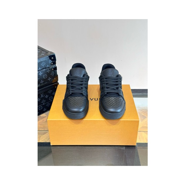 LOUIS VUITTON 루이비통 남성용 스니커즈 L96430-2 2024/신상