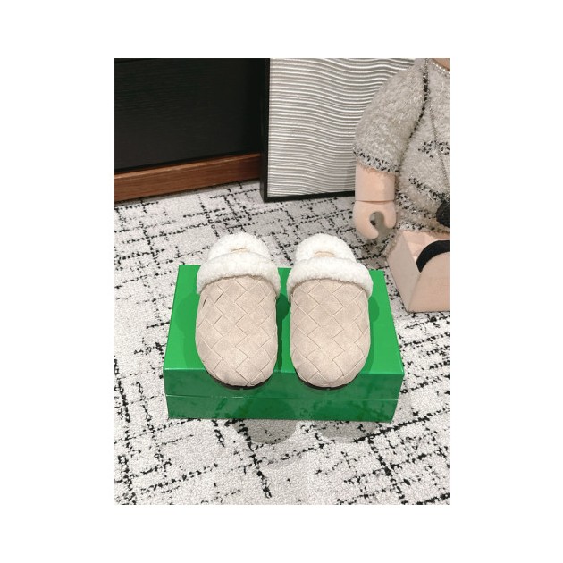 BOTTEGA VENETA 보테가베네타 여성용 슬리퍼 B76422-2 2024/신상
