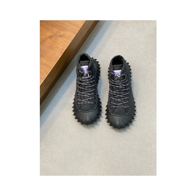 BOTTEGA VENETA 보테가베네타 남성용 스니커즈 B63361-2 2024/신상 블랙,화이트 2color