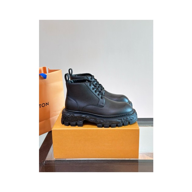 LOUIS VUITTON 루이비통 남성용 부츠 L63320 2024/신상