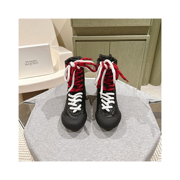 ALEXANDER MCQUEEN   알렉산더맥퀸 여성용 부츠 M96155-2 2024/신상 블랙,화이트 2color