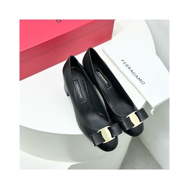 FERRAGAMO 페레가모 여성용 구두 (굽높이5CM) F75562-2 2024/신상 블랙,레드 2color