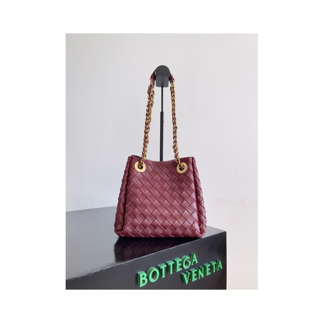 BOTTEGA VENETA 보테가베네타 패러슈트 스몰 크로스백 817175 2024/신상