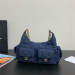 CHANEL 샤넬 호보백 라지 AS7045