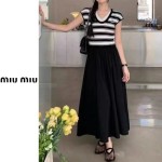 MIUMIU 미우미우 플레인 배색 원피스 2COLOR