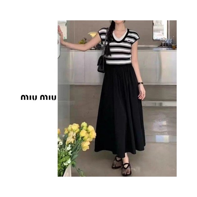 MIUMIU 미우미우 플레인 배색 원피스 2COLOR
