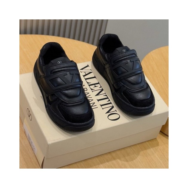 VALENTINO 발렌티노 남여공용 스니커즈 V76658 2COLOR