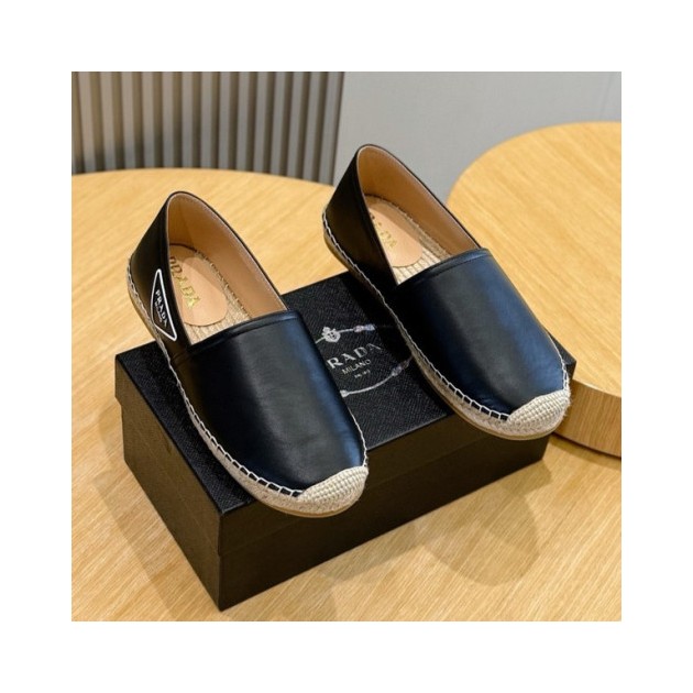 PRADA 프라다 남성용 슬립온 P42220 2COLOR