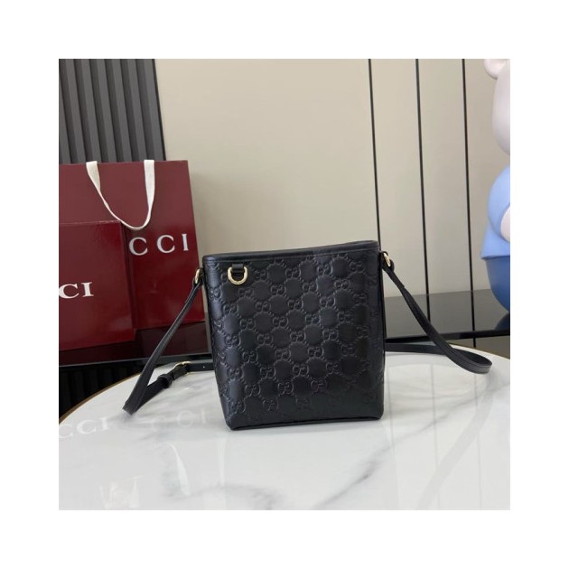 GUCCI 구찌 GG 엠블럼 나노 버킷백 ‎847090