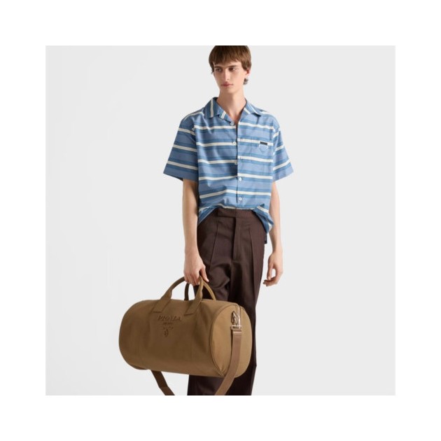 PRADA 프라다 엠보스드 더플백 2VC051