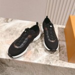 LOUIS VUITTON 루이비통 남여공용 스니커즈 L93329 2COLOR