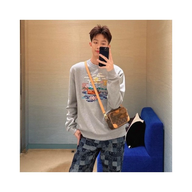 LOUIS VUITTON 루이비통 트로카데로 웨어러블 크로스백 M26020
