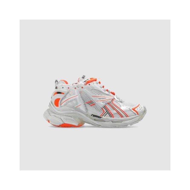 BALENCIAGA 발렌시아가 러너 스니커즈 677402