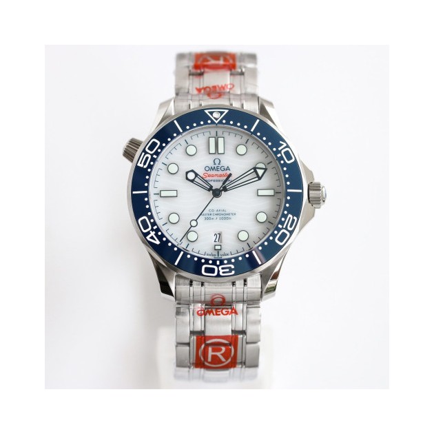 OMEGA 오메가 씨마스터 300M 화이트 세라믹 다이얼 42mm 522.30.42.20.04.001