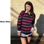 MIUMIU 미우미우 스트라이프 카라 니트 스웨터