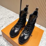 LOUIS VUITTON 루이비통 여성용 부츠 (굽높이7CM) L85399 2COLOR