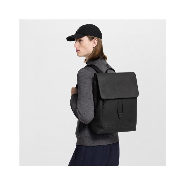 LOUIS VUITTON 루이비통 패스트라인 백팩 M15262